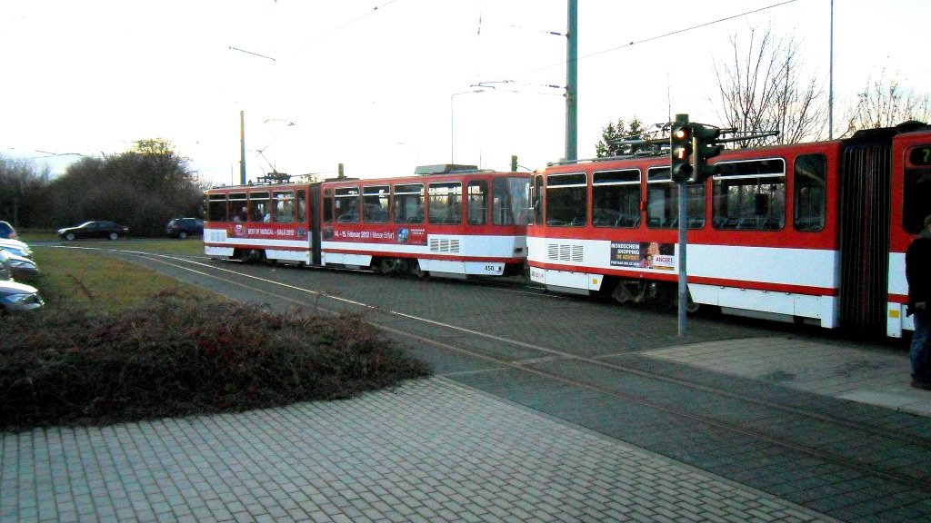 Tatra-Zug in der Wendeschleife Messe