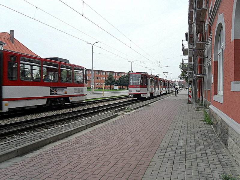 Tatras auf der Linie 5 zwischen Grubenstrasse und Bunsenstrasse